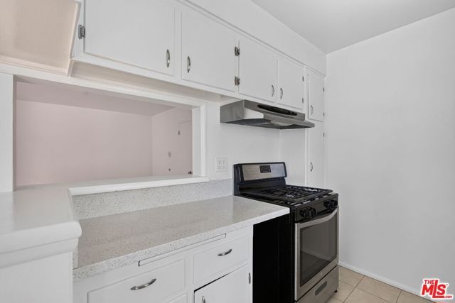 13553 Moorpark Street 1, Los Angeles, CA 91423