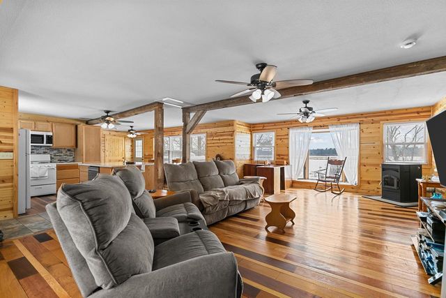 N5015 Fox River Lane, Princeton, WI 54968