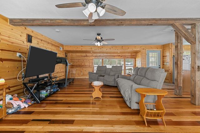 N5015 Fox River Lane, Princeton, WI 54968