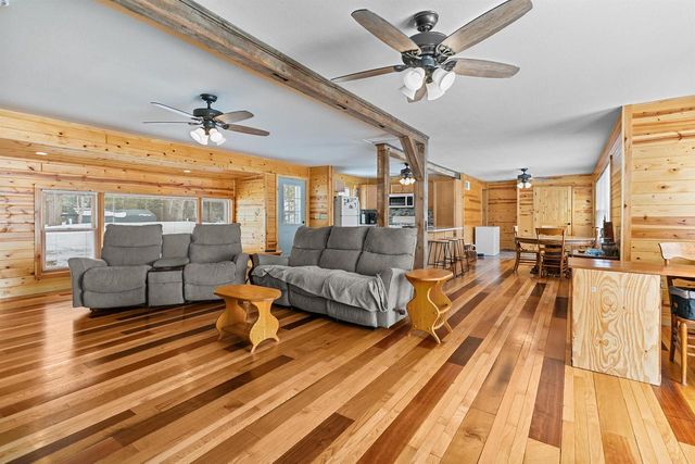 N5015 Fox River Lane, Princeton, WI 54968