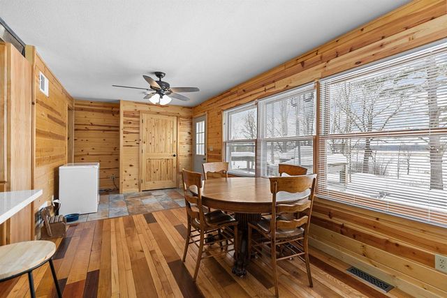 N5015 Fox River Lane, Princeton, WI 54968