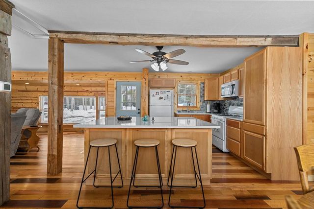 N5015 Fox River Lane, Princeton, WI 54968