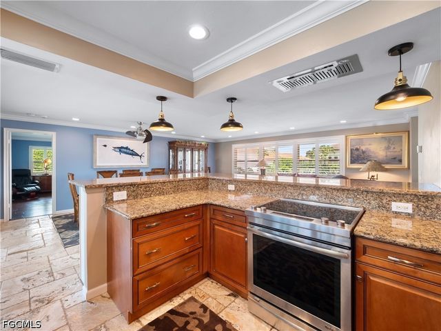 980 Bal Isle DR, Fort Myers, FL 33919