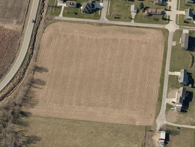 14th Avenue & 15th Street, Vinton, IA 52349