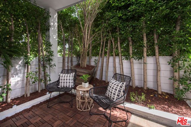 16601 Marquez Avenue 103, Pacific Palisades (los Angeles), CA 90272