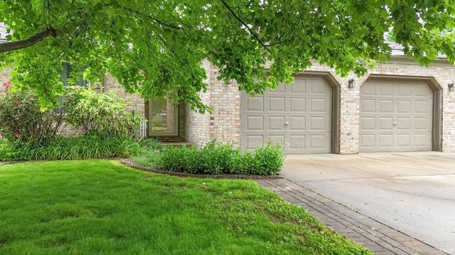 7020 Dove Court, Evansville, IN 47715