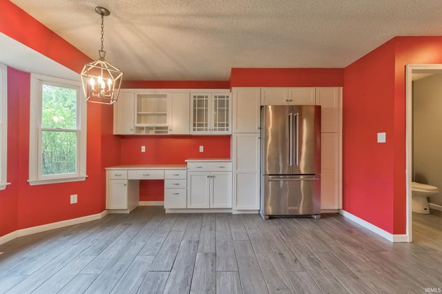 7020 Dove Court, Evansville, IN 47715