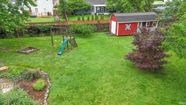 7020 Dove Court, Evansville, IN 47715