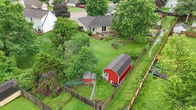 7020 Dove Court, Evansville, IN 47715