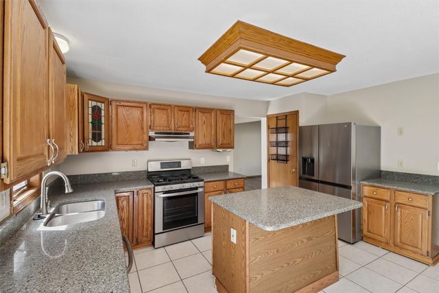 701 SE 61st Street, Pleasant Hill, IA 50327
