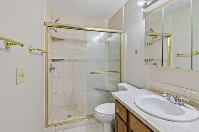 701 SE 61st Street, Pleasant Hill, IA 50327