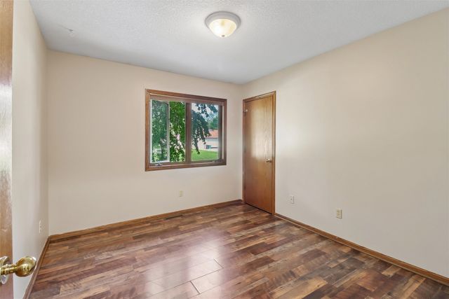 701 SE 61st Street, Pleasant Hill, IA 50327
