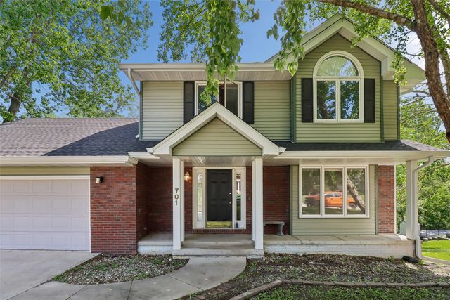 701 SE 61st Street, Pleasant Hill, IA 50327