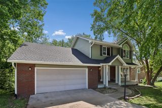 701 SE 61st Street, Pleasant Hill, IA 50327