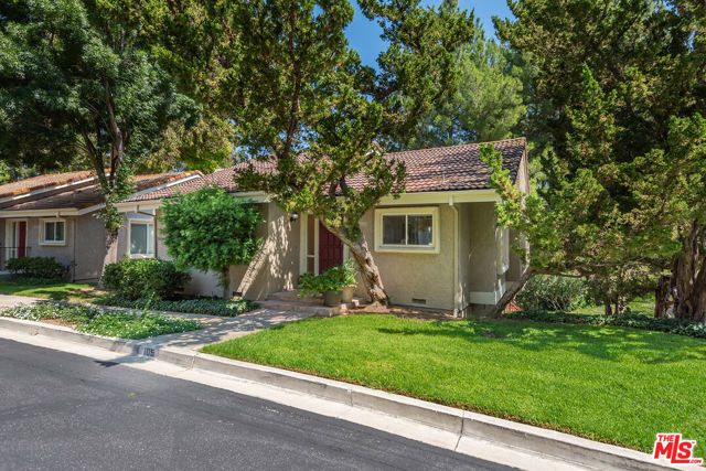 105 Conifer Circle, Oak Park, CA 91377