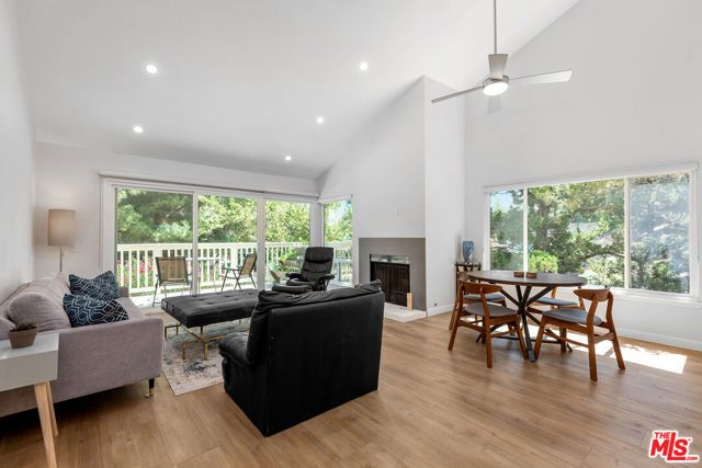 105 Conifer Circle, Oak Park, CA 91377