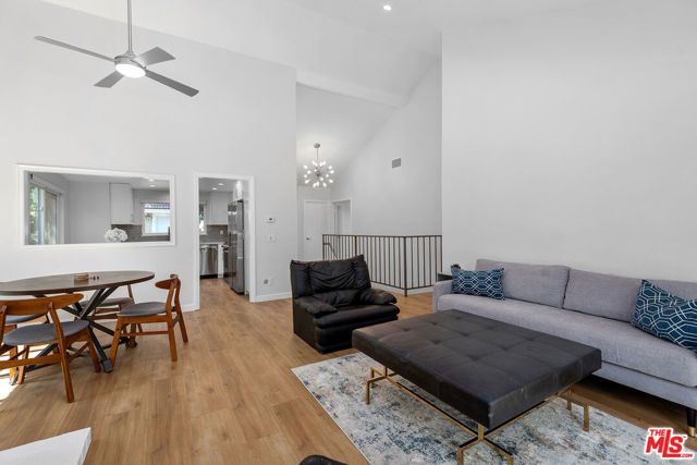 105 Conifer Circle, Oak Park, CA 91377