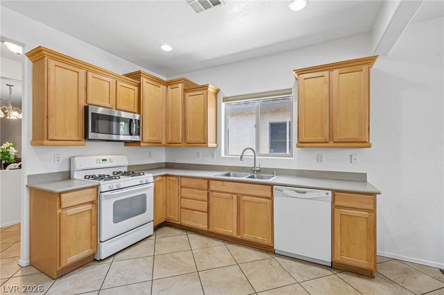 3879 Paint Court, Las Vegas, NV 89122