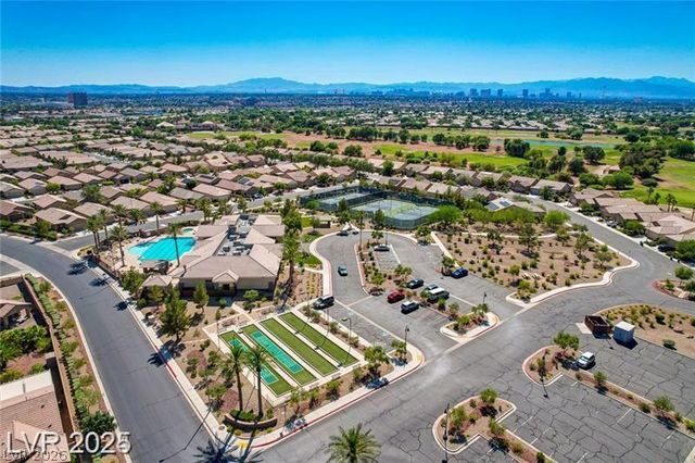 3879 Paint Court, Las Vegas, NV 89122