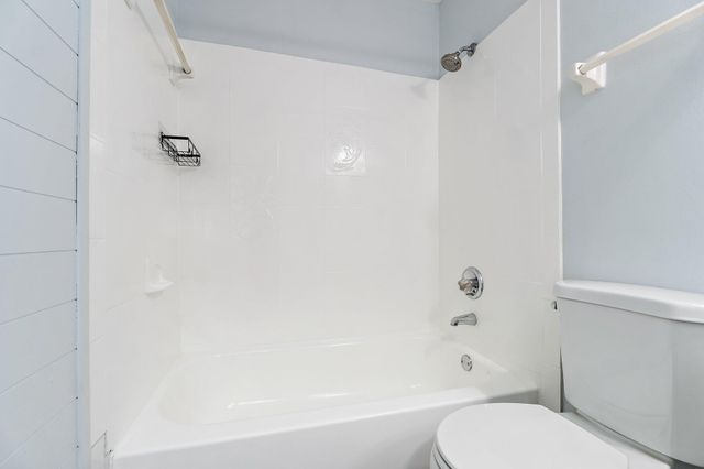 141 Rosewood Circle, Jupiter, FL 33458