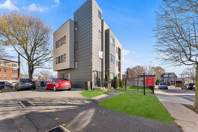 108 Maywood St 2, Boston, MA 02119