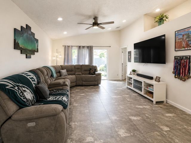 7063 Middlebury Drive, Boynton Beach, FL 33436