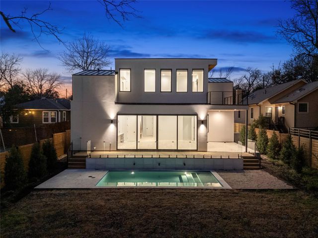 2107 Brackenridge ST B, Austin, TX 78704