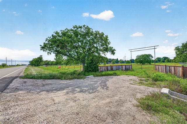 0 Fm 1994, Guy, TX 77444