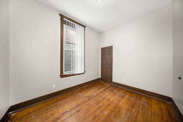 2435 S Drake Avenue, Chicago, IL 60623