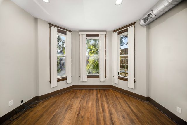 2435 S Drake Avenue, Chicago, IL 60623