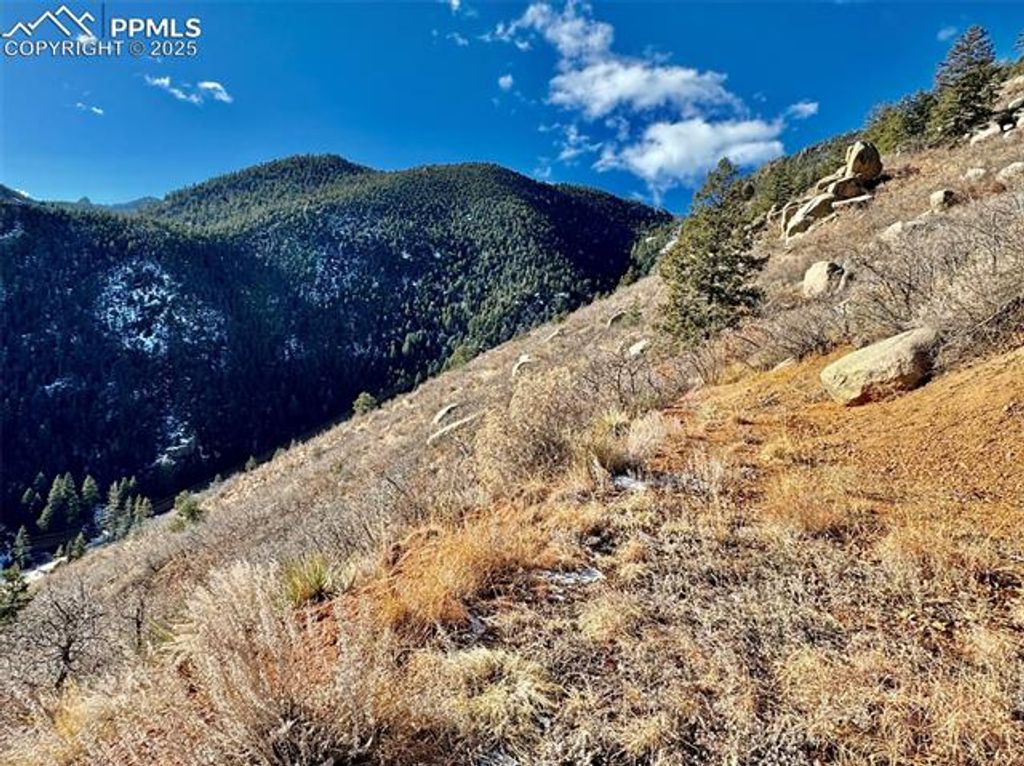 5198 Crystal Park Road, Manitou Springs, CO 80829 — photo 3