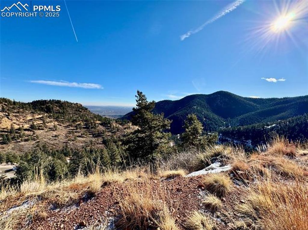 5198 Crystal Park Road, Manitou Springs, CO 80829 — photo 4