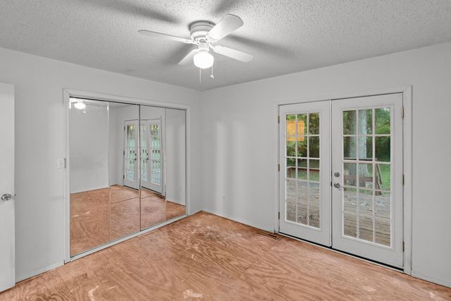 2810 East Madison Street, Springfield, MO 65802