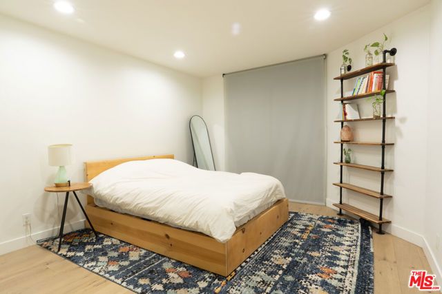 740 N Kings Road 122, West Hollywood, CA 90069