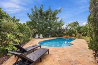 6924 NW 9th St, Margate, FL 33063