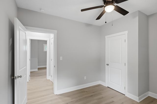 2217 N Chamberlain Avenue, Chattanooga, TN 37406