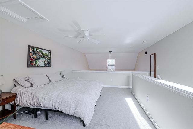 35 Montrose Drive, Stratham, NH 03885