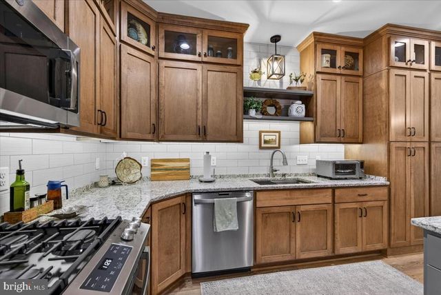 845 ALMA GAYNELLE DR, Mineral, VA 23117