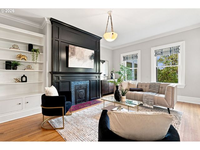 1625 Nw 29TH Ave, Portland, OR 97210