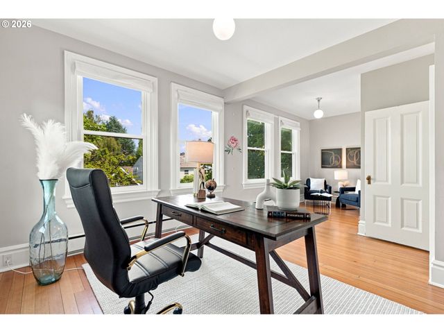 1625 Nw 29TH Ave, Portland, OR 97210