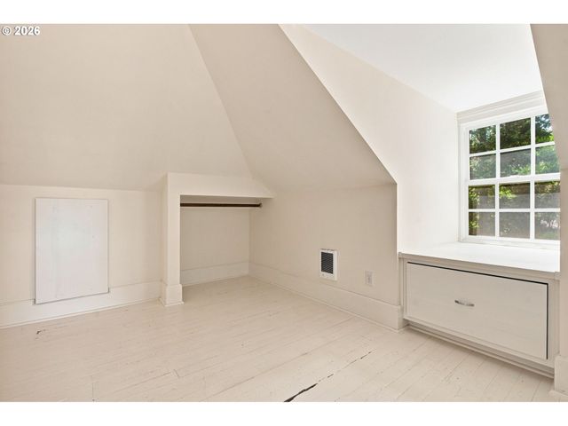 1625 Nw 29TH Ave, Portland, OR 97210