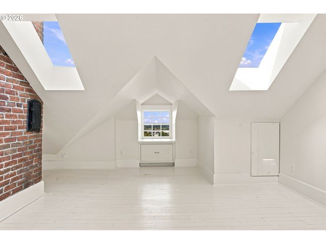 1625 Nw 29TH Ave, Portland, OR 97210