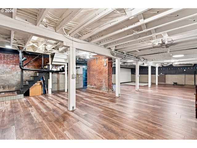 1625 Nw 29TH Ave, Portland, OR 97210