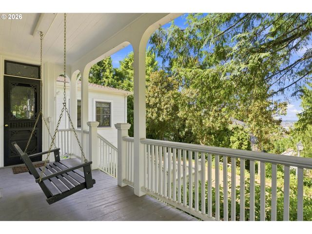 1625 Nw 29TH Ave, Portland, OR 97210