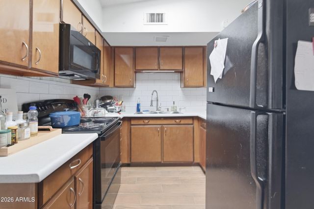 2542 N 46TH Street 3, Phoenix, AZ 85008