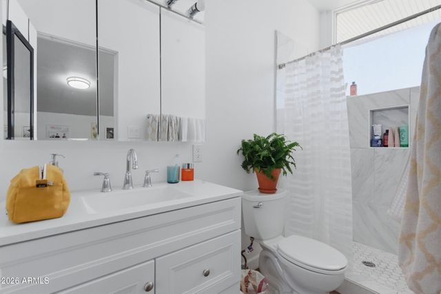 2542 N 46TH Street 3, Phoenix, AZ 85008