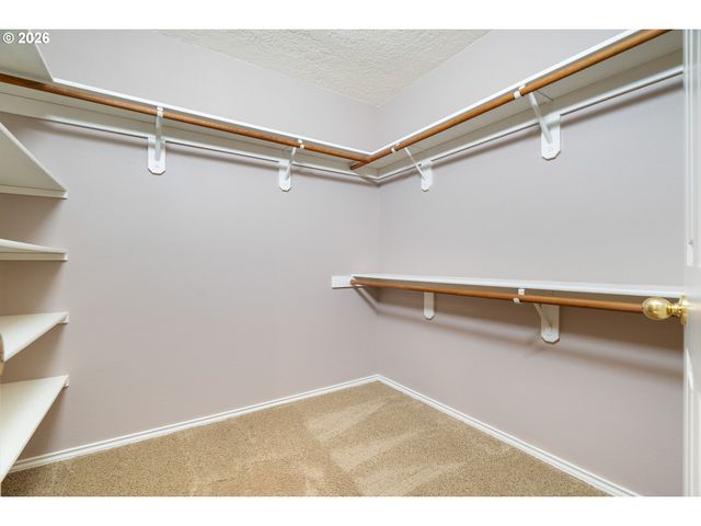19855 Sw 49TH Ave, Tualatin, OR 97062