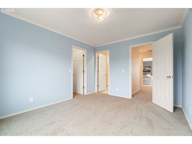 19855 Sw 49TH Ave, Tualatin, OR 97062