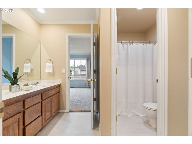 19855 Sw 49TH Ave, Tualatin, OR 97062