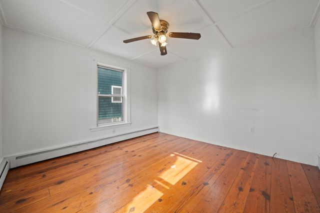 49 Saunders Rd 1, Lynn, MA 01904